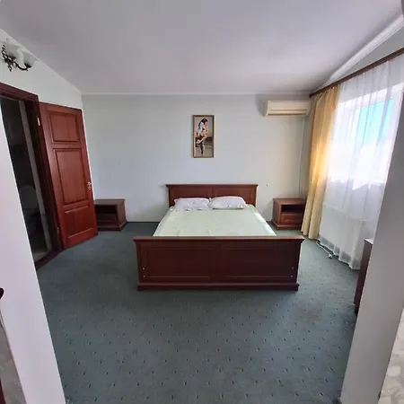 Hotel барселона Mizikevycha